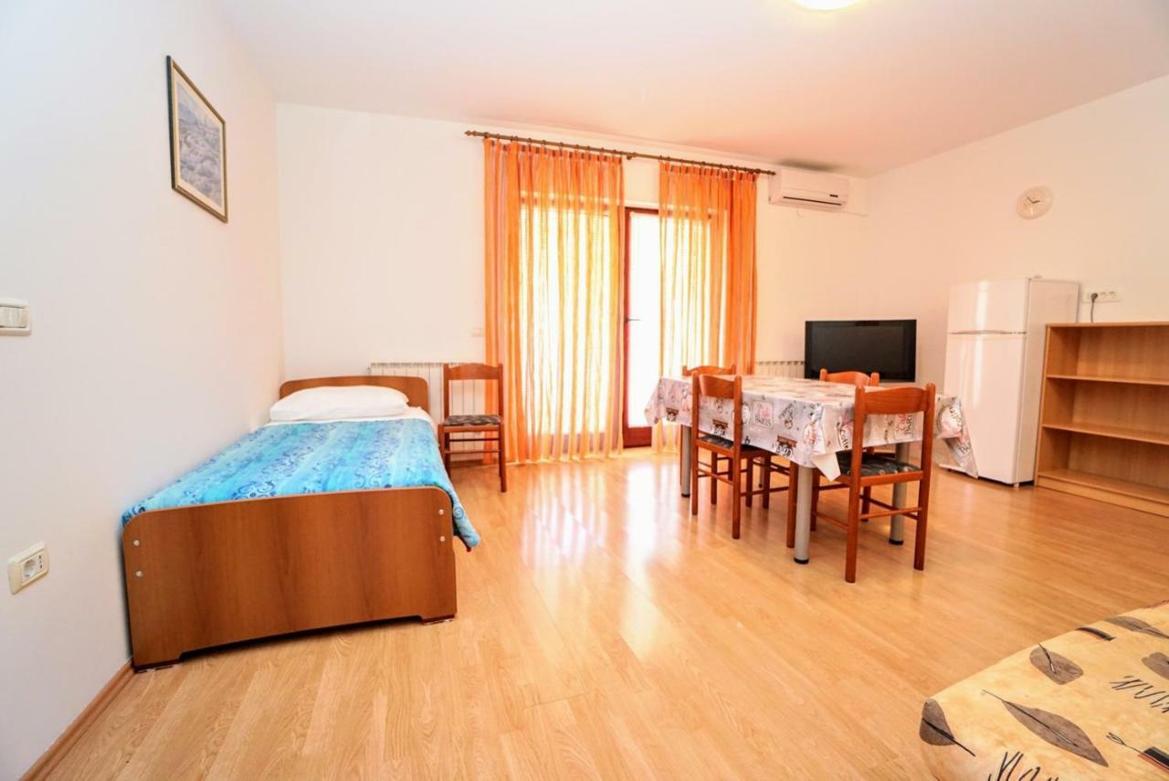 Apartment Daniela Savudrija Bagian luar foto