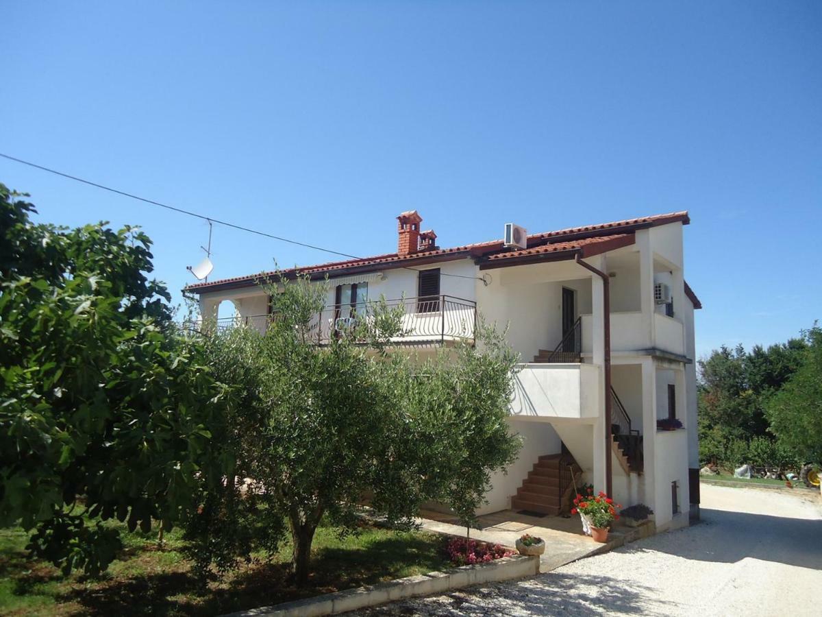 Apartment Daniela Savudrija Bagian luar foto